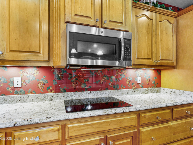 Listing Image 23