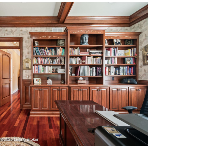 Listing Image 13