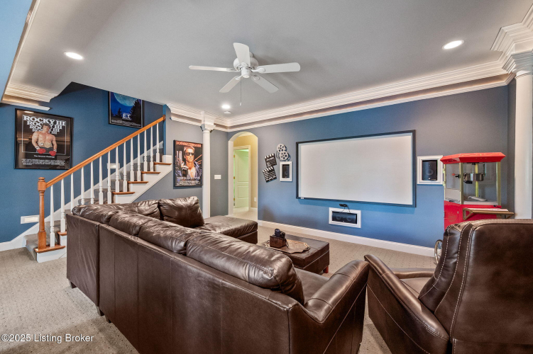 Listing Image 59