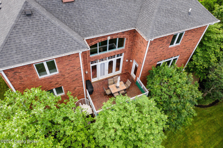 Listing Image 82