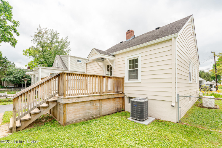 Listing Image 42