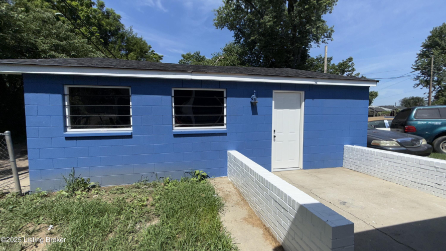 Listing Image 28
