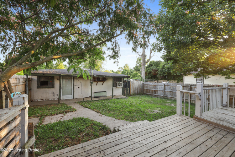 Listing Image 15