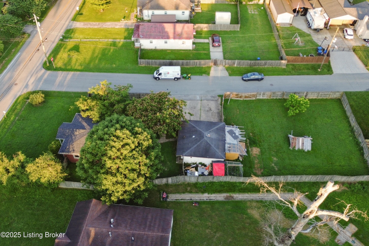 Listing Image 17
