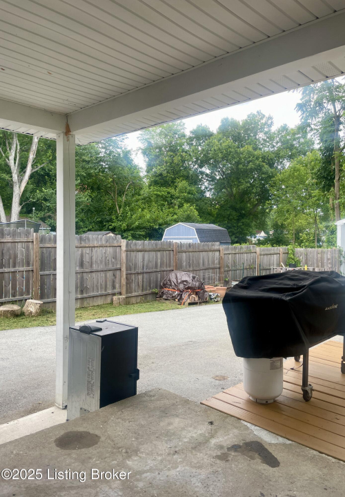 Listing Image 27