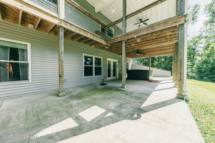 Listing Image 58
