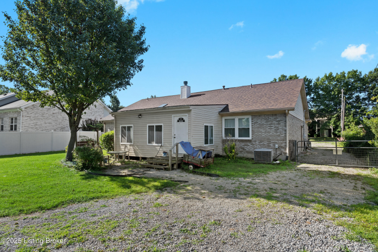 Listing Image 38