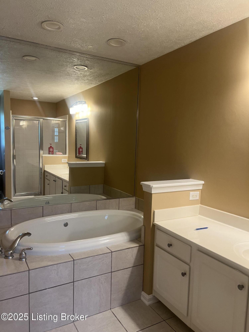 Listing Image 55