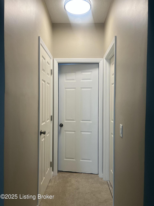 Listing Image 80