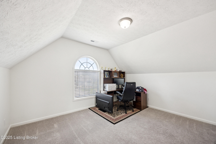 Listing Image 42