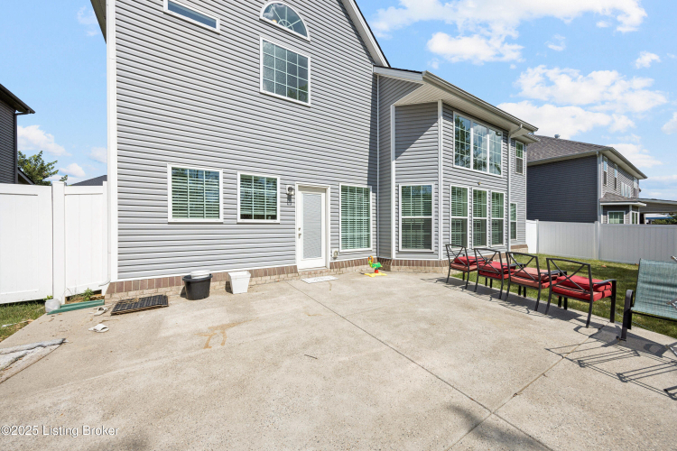 Listing Image 51