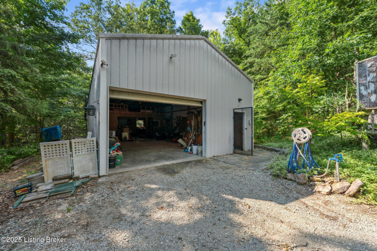 Listing Image 41
