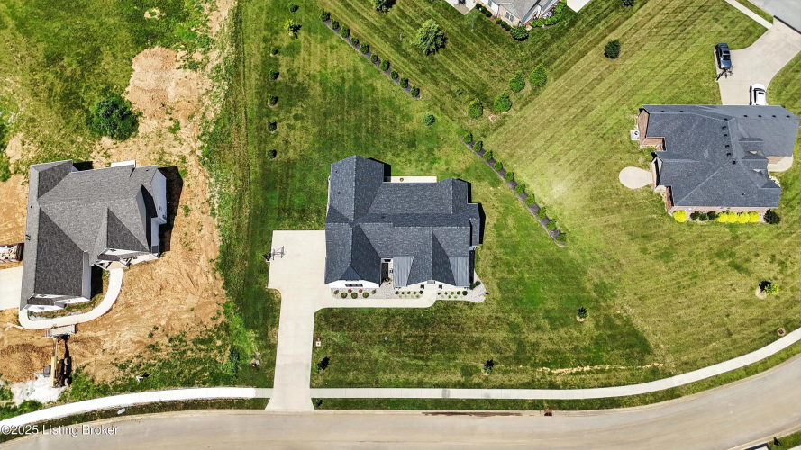 Listing Image 75