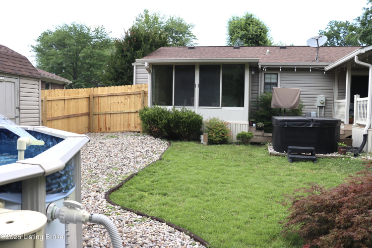 Listing Image 13