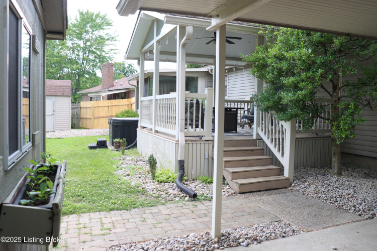 Listing Image 14