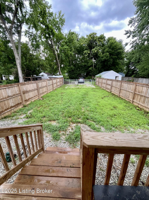 Listing Image 14