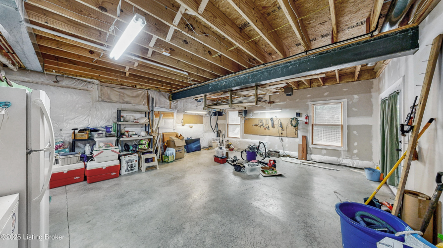 Listing Image 52