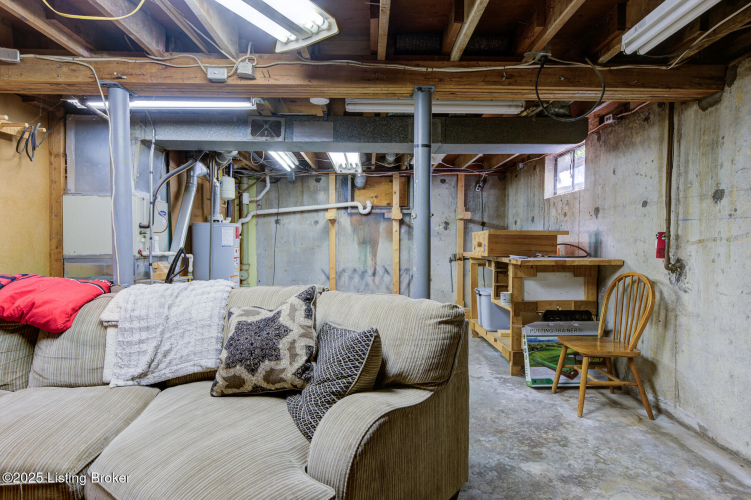 Listing Image 26