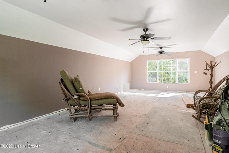 Listing Image 75