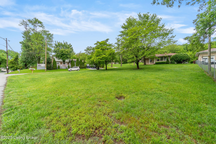 Listing Image 44
