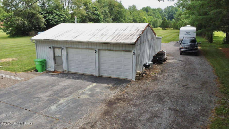Listing Image 49
