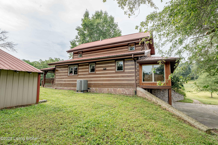 Listing Image 52