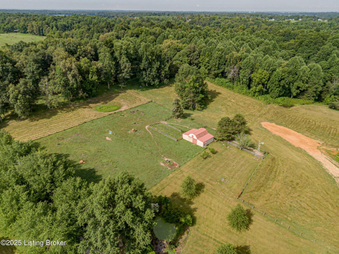 Listing Image 79