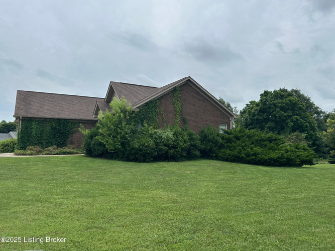 Listing Image 42