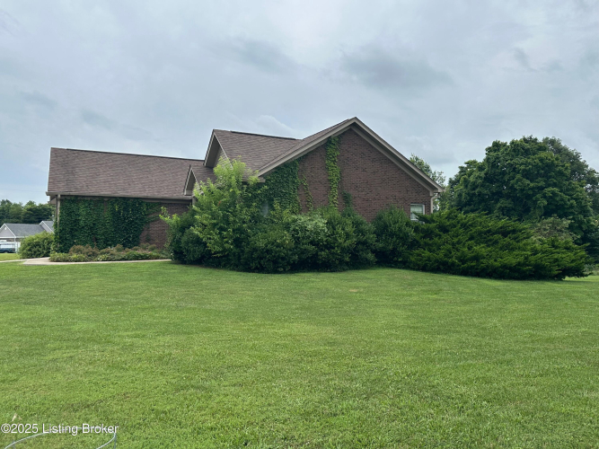 Listing Image 43