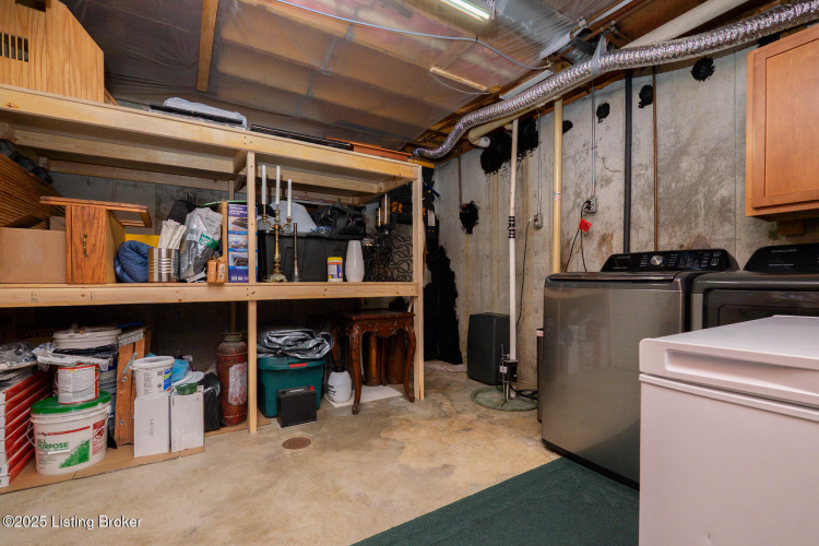 Listing Image 27