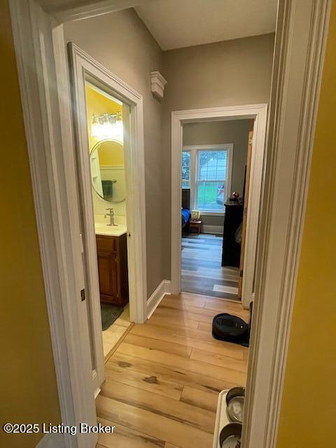 Listing Image 106