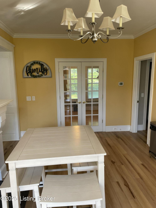 Listing Image 135