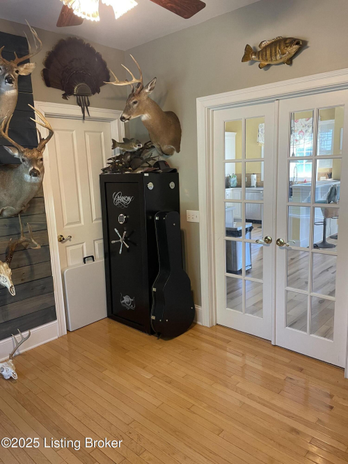 Listing Image 139