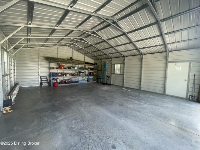 Listing Image 144