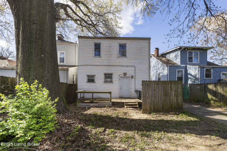 Listing Image 8