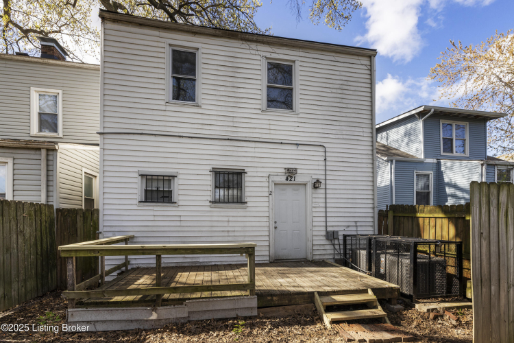 Listing Image 9