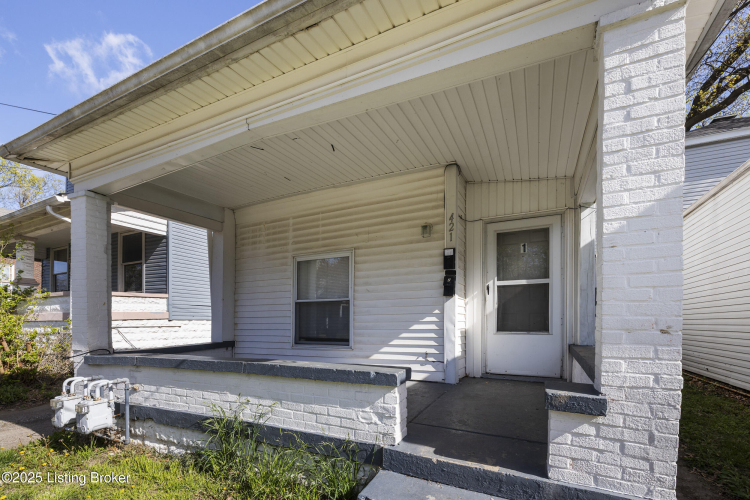 Listing Image 10