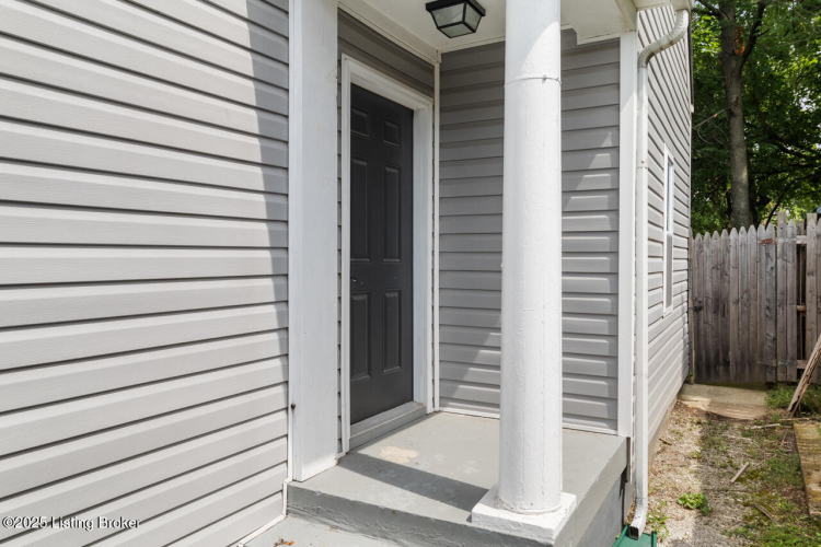 Listing Image 26