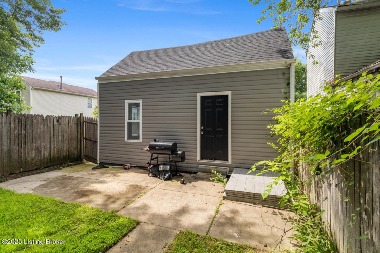 Listing Image 31