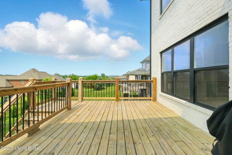 Listing Image 58