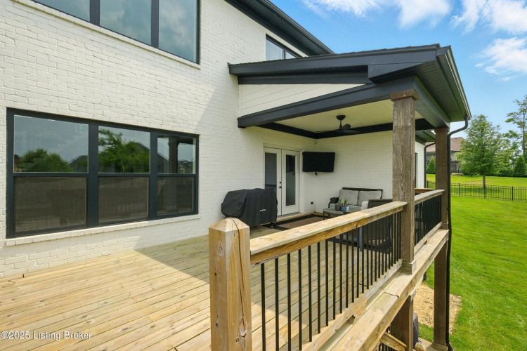 Listing Image 59