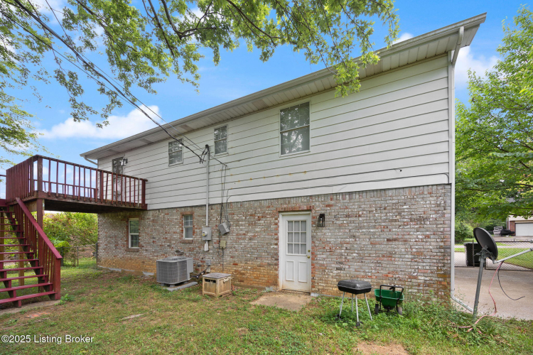 Listing Image 17
