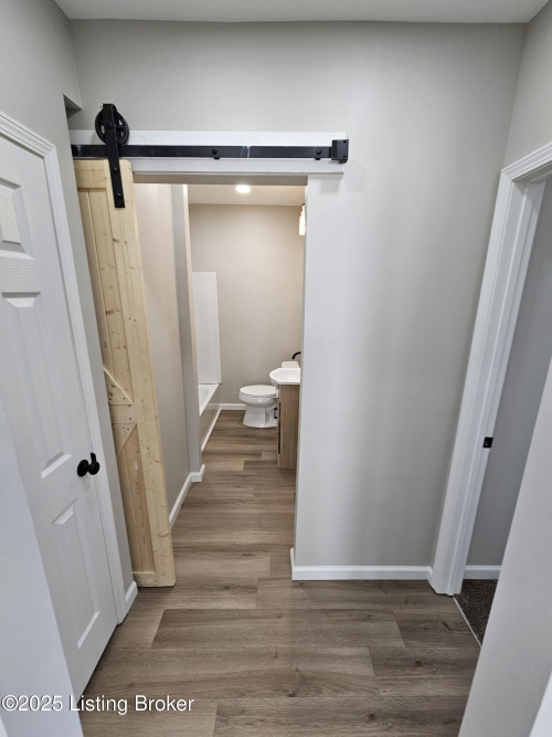Listing Image 19