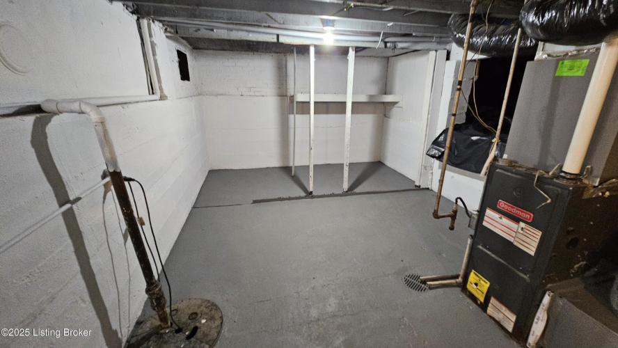 Listing Image 38