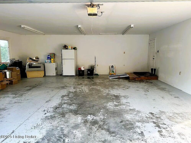 Listing Image 41