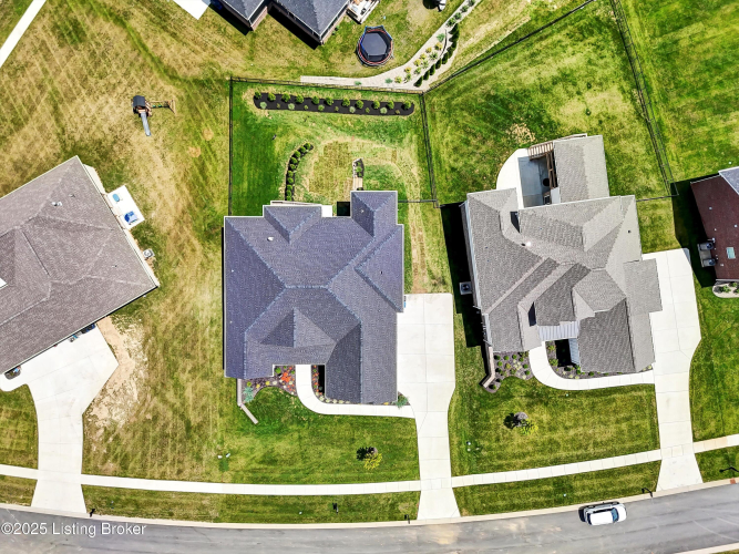 Listing Image 54