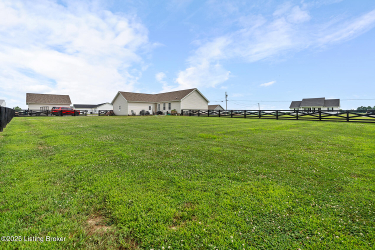 Listing Image 36