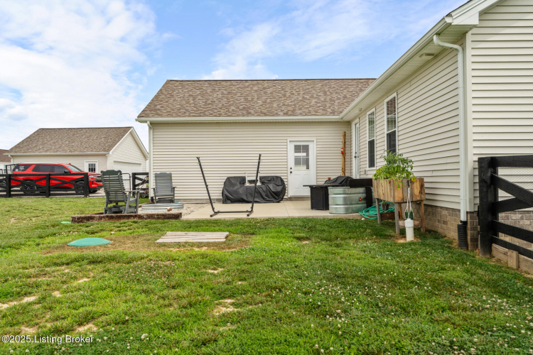 Listing Image 37