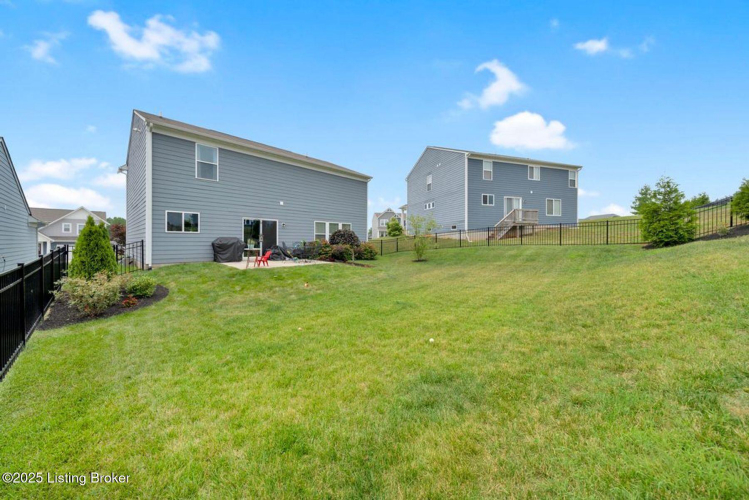 Listing Image 46