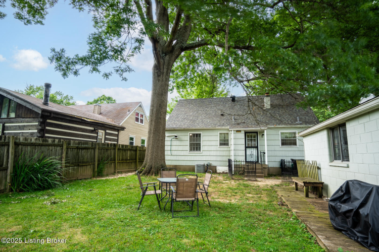 Listing Image 20